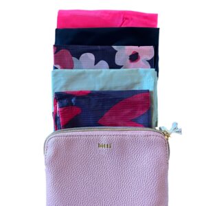 Heart in Bloom Bouch - Pink